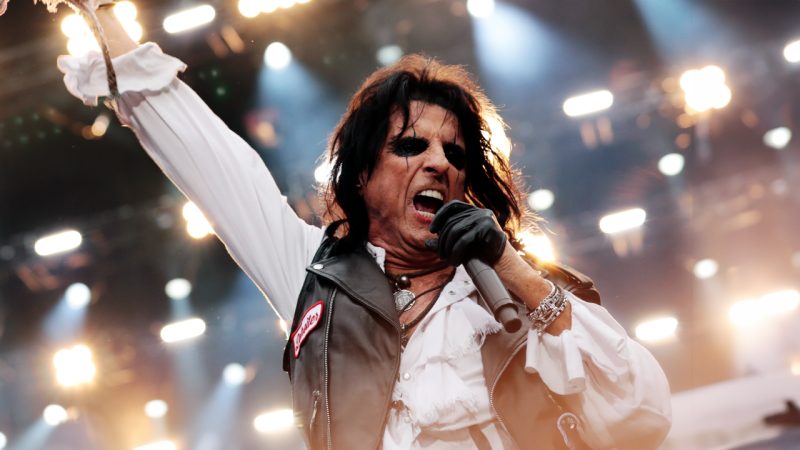 Alice Cooper tells us how New Zealand fans compare to the rest of the world
