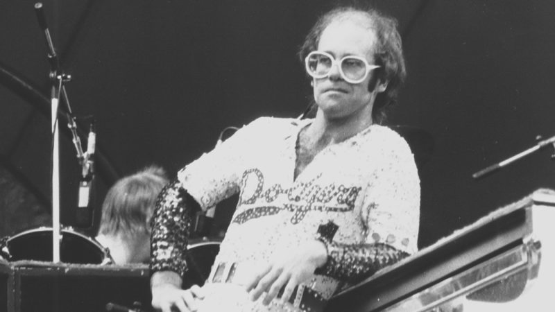 WATCH: Elton John's  previously unreleased 1975 Dodger Stadium performance