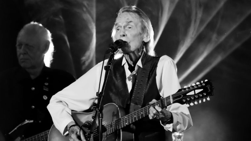 Canadian singer-songwriter Gordon Lightfoot has passed away at 84