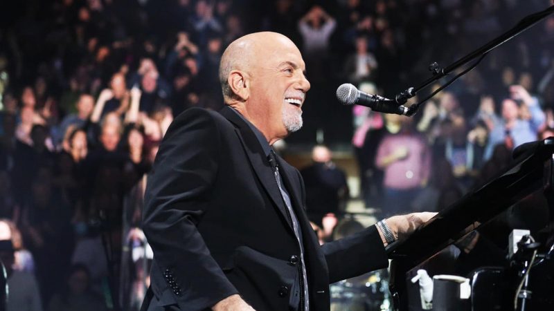 Billy Joel returns to perform at the Grammy Awards 20 years after controversial performance